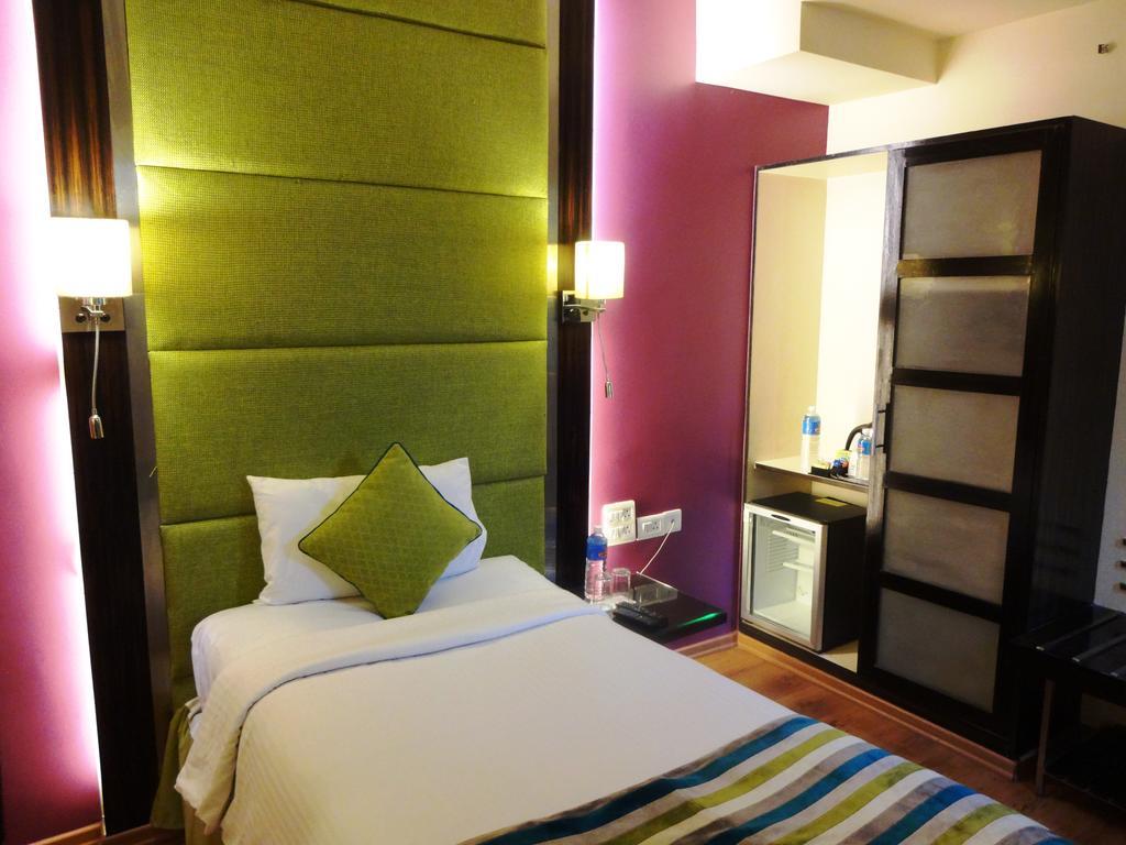Royal Orchid Central Bangalore, Mg Road Phòng bức ảnh